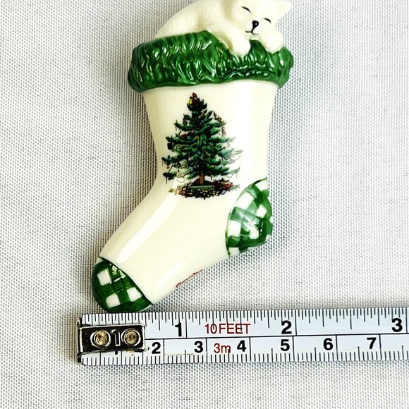 Spode Christmas Tree Ornament Kitten in a Stocking Holiday Sleeping Cat - Picture 6 of 6